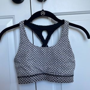 Lululemon sports bra